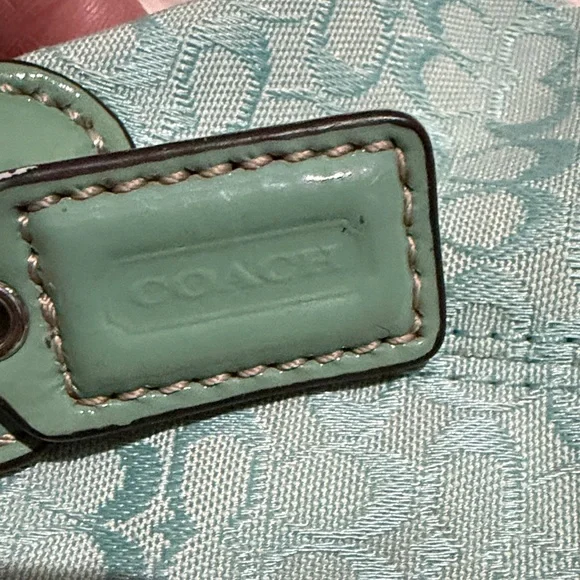 Coach Mint Green Shoulder Bag - Picture 4 of 7